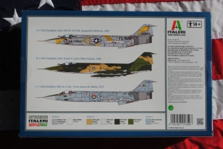 Italeri 1359 F-104 A/C STARFIGHTER